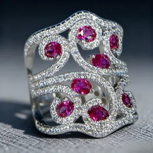 Vintage Princess Style Hollow-Out Pattern Red Synthetic Zirconia Ring - Bride Engagement Promise Wedding Anniversary Ring, July Birthstone High-Quality Jewelry, Suitable for Women as Gift, Banquet & Daily Wear