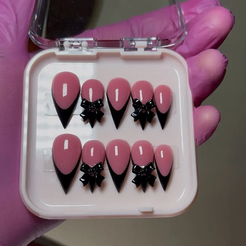 Beautiful french stelleto press on nails With 2 little bows. Custom Handmade Press-On Nails - Made to Order (5-7 Business Days)