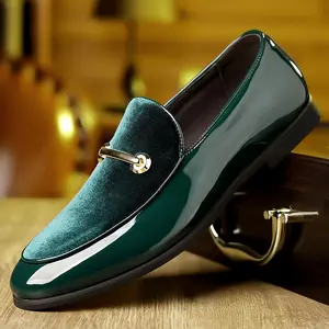Elegant Green Loafers: Retro, Fashionable, And Minimalist Design for All Occasions