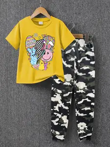 Boys' Summer Fashion Casual Short Sleeve Tee + Comfortable Camo Sweatpants Set, Clothing Sets, Fun Easter Egg Rabbit Pattern, Loose Fit, Gift for Boys