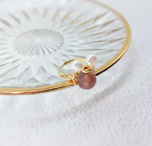 Gray Agate and Freshwater Pearl Crystal Rabbit Pearl Ring (JZ042056)