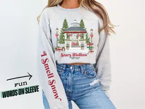 Stars Hollow Winter Carnival Sweatshirt, I Smell Snow Lorelai quote Christmas Gazebo Dragonfly Inn, Fall Cute Crewneck Sweater