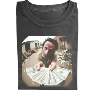 The Walking Dead Vintage Graphic Tee, Rick Grimes Dollar Meme Shirt, Unisex Funny Cringe Dumb T-Shirt, Menswear Womenswear Streetwear, Gift for Men, Gift for Women, Crew Neck T-shirt, Trending T-shirt