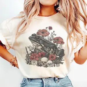 Floral Frog Dark Academia Tshirt, Cottagecore Froggy Vintage Frog Boho Skulls Shirt Frog, Goblincore Clothes,Toad Lover Gift, Weirdcore Tee