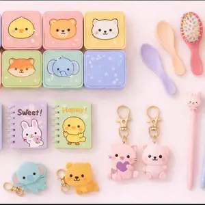 EMPRENDEDOR [LIVE ONLY] 3 Dozens OR 6 medias Dozenas -Wholesale Package Includes One Dozen Keychain-one dozen Hair Clips -one dozen Small Bags