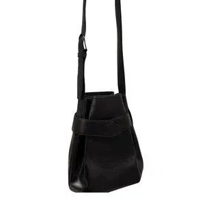 Pre-owned Louis Vuitton leather Shoulder Bags Epi bucket bag black