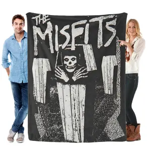 The Misfits Coffin Skull Flannel Blanket Vintage Punk Rock Band Throw with Iconic Skull Emerging from Coffin Design – Ultra-Soft, Cozy, and Perfect for Punk Fans, Bedroom Decor, and Gifting, Ideal for Year-Round Snuggling.