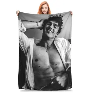 Flannel Throw Blanket Jacob Elordi Australian Actor Warm Plush Blankets Soft Bedding for Bed Living room Home Travel Couch