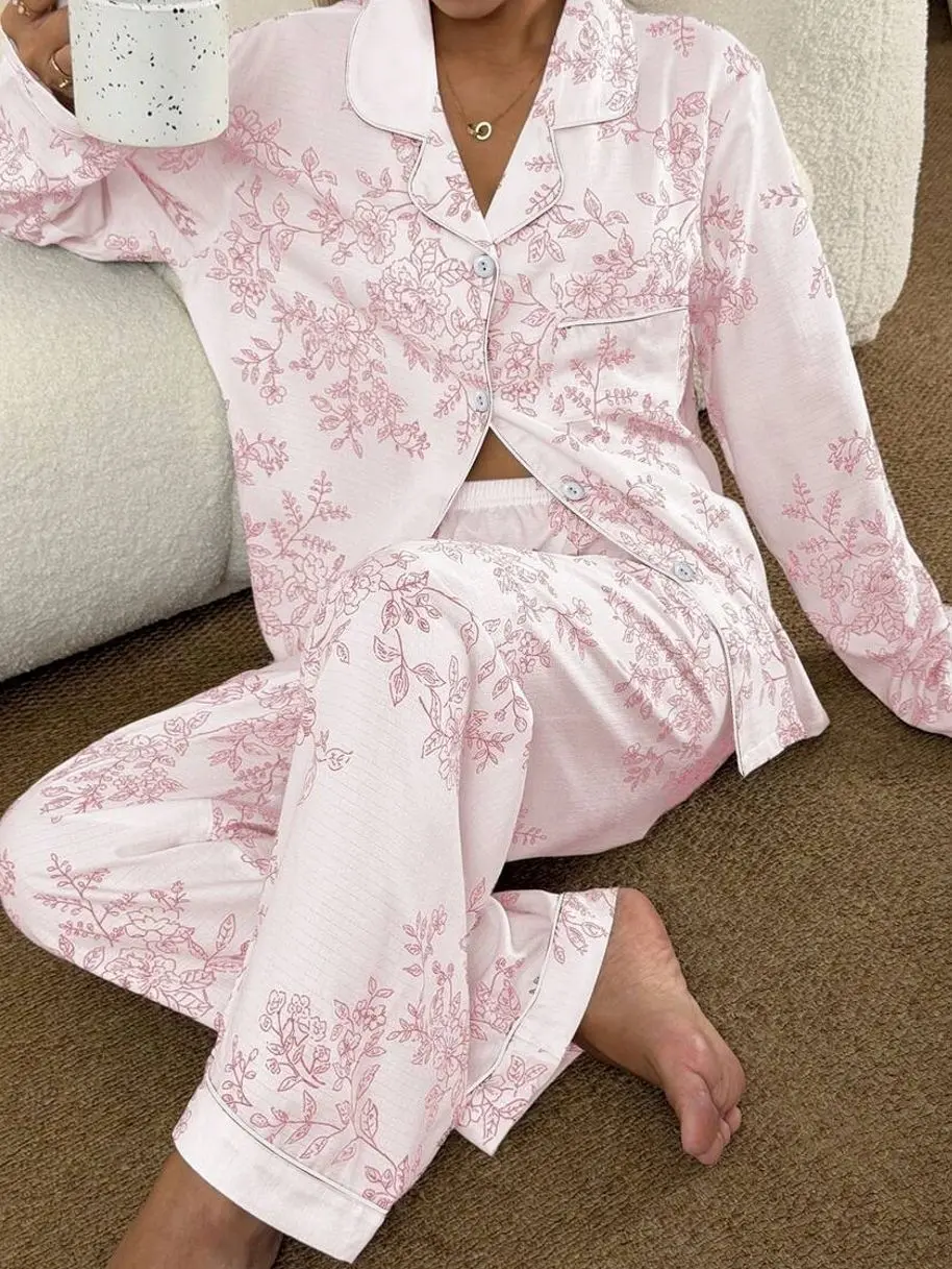 Women's Bubble Crinkle Floral Print Long Sleeve Pajama Set
