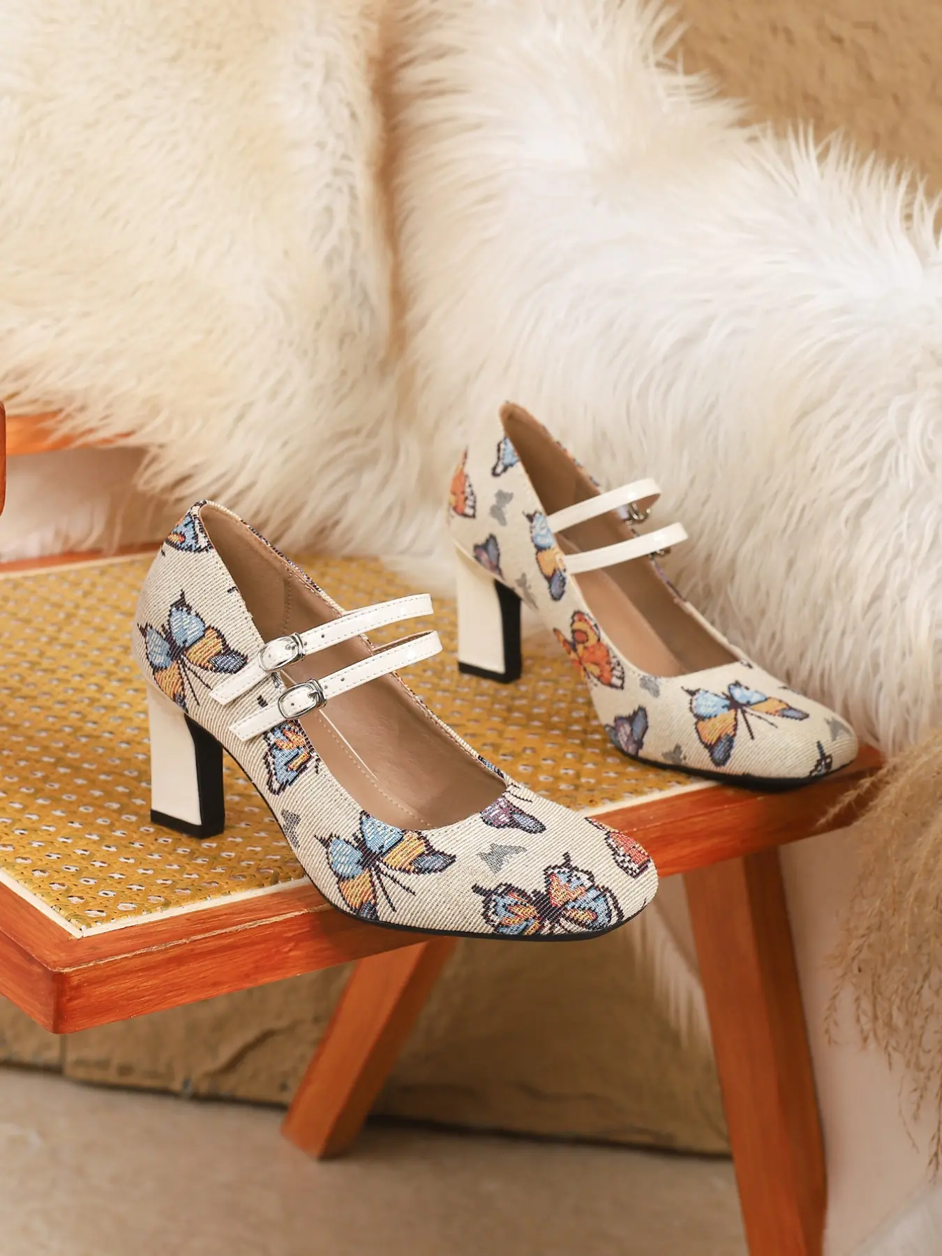 Vintage Butterfly Embroidered Mary Jane Style Women Shoes, Round Toe Thick Heel High Heels, Dual Buckle Design, Multi-Color Fabric Elegant, Office/date/retrospective Wear