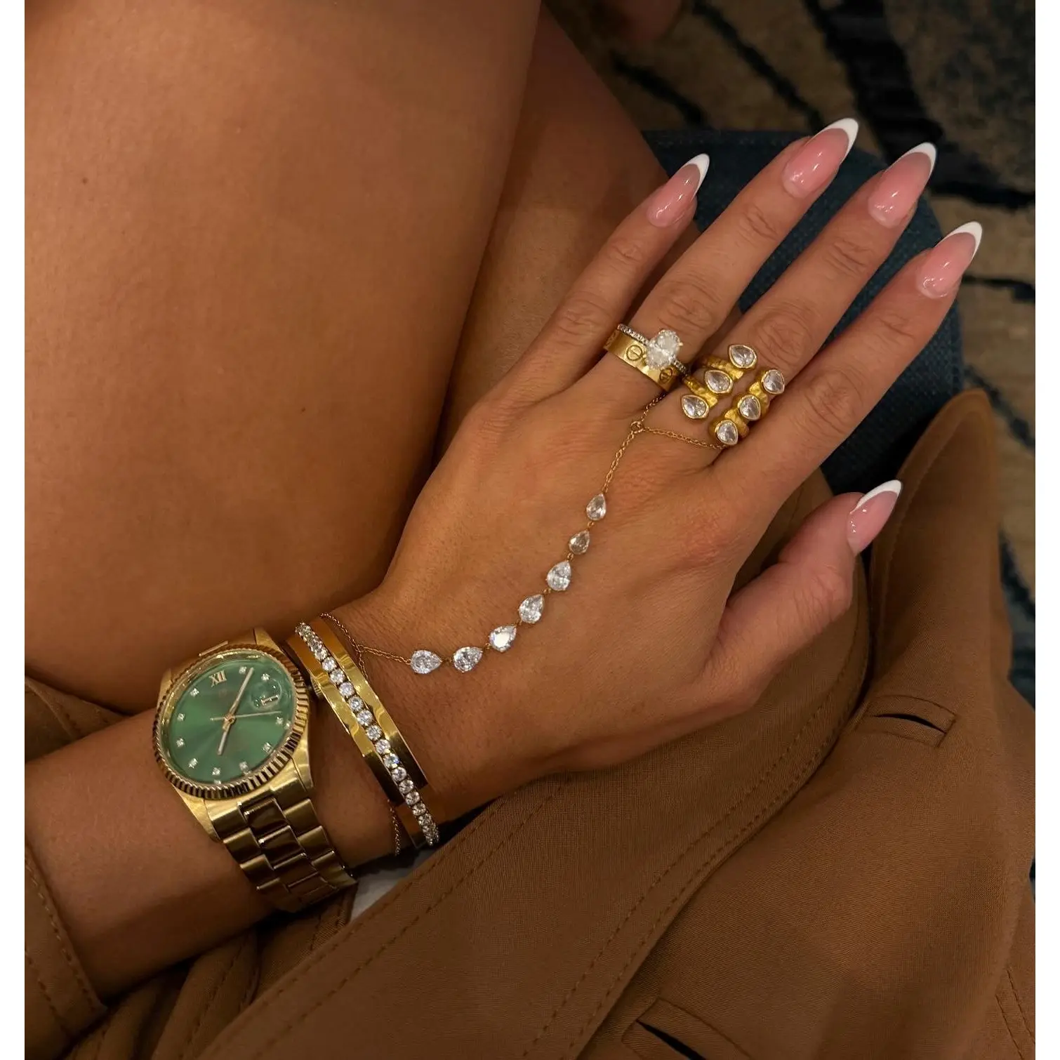 BLING HAND CHAIN BLING HAND CHAIN