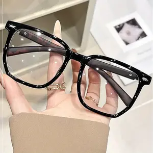 Large Frame Pho Gray Lens Reading Glasses for Women Men Elder Fashion Sun Square Clear Count Lens Presbyopic Glasses Eyeglasses Diopters +0.50 +1.75 +4.0 Women's Progressive High Quality Eyewear Lightweight