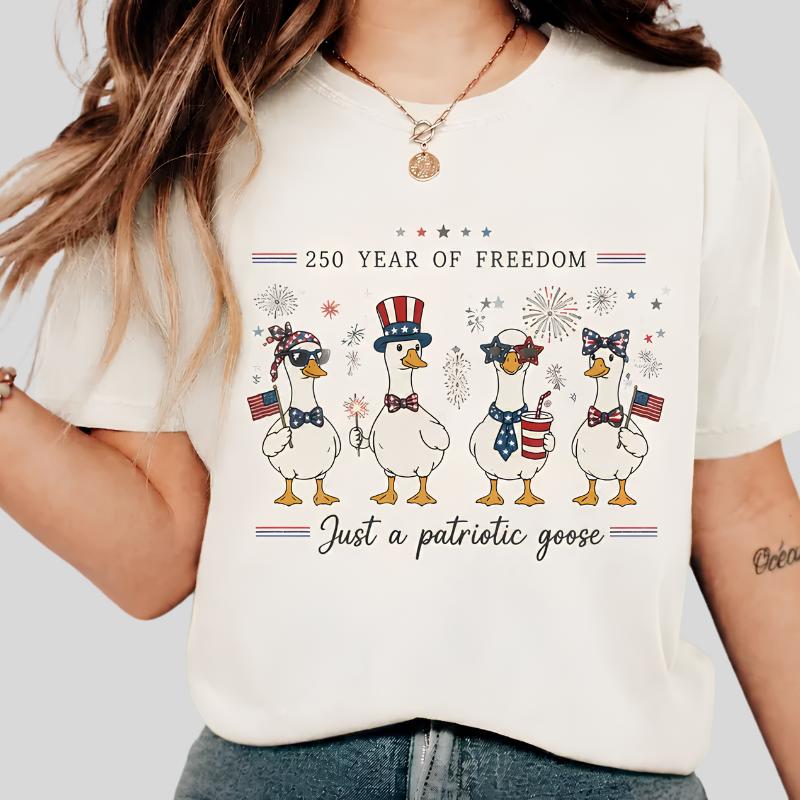 Comfort Colors 250 Years of Freedom Patriotic Duck Shirt, Just a Patriotic Duck Tee, Funny 4th of July T-Shirt, USA Independence Day Graphic Shirt, America 250th Anniversary Gift