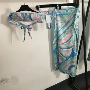 2025 Luxury Silk Scarf Skincare Bikini Set Designer Brand Sexy Swimmsuit Bathing Suits