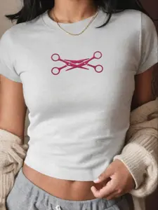 Women's Scissors Print Round Neck Crop Tee, Casual Short Sleeve Crew Neck T-Shirt for Summer, Fashion Women's Top for Daily Wear, Womenswear