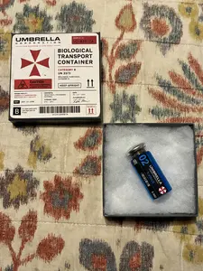 T-Virus Experimental Strain Vial – Umbrella Corp Replica
