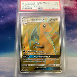 2018 Pokemon Dragonite Grade 10 Dragon Majesty Sun and Moon