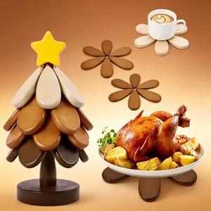 Christmas Tree Shaped Insulated Placemats - Thickened and Upgraded, Includes 3/4 Cutting Boards and 1 Stand, Heat-Resistant and Foldable Kitchen Utensils, Durable Solid Wood Material, Suitable for Hot Plates, Multifunctional Design, Unique Texture, Holida