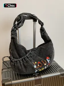 Casual Fashion Large Capacity Letter Decor Bag, Wrinkled Drawstring Design, Shoulder Crossbody Bag, Stylish and Practical