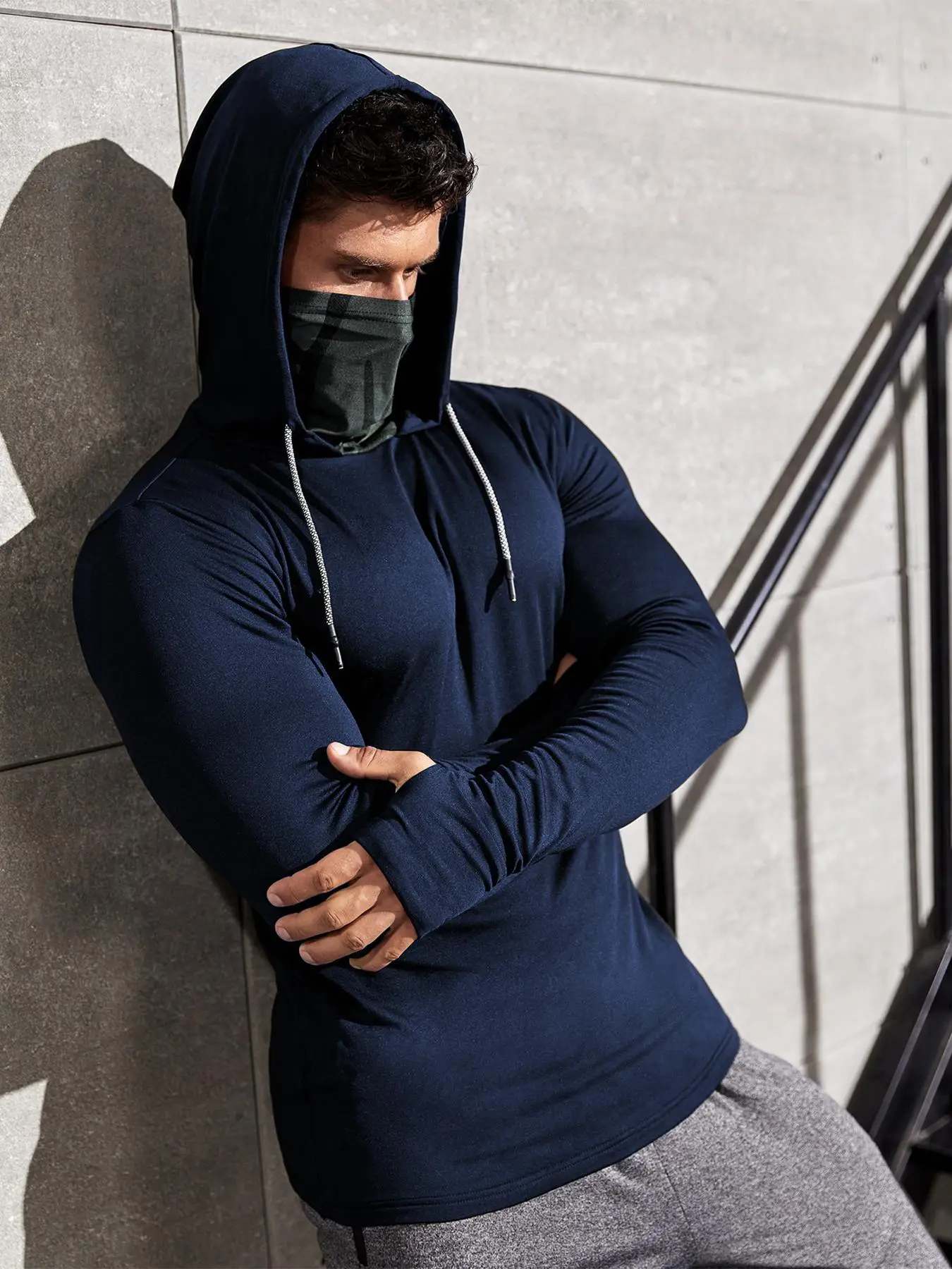 Men's Solid Thermal Lined Hooded Tee, Casual Regular Fit Long Sleeve Hooded Top for Spring & Fall, Fashion Men's Top for Daily Wear, Workout Clothes