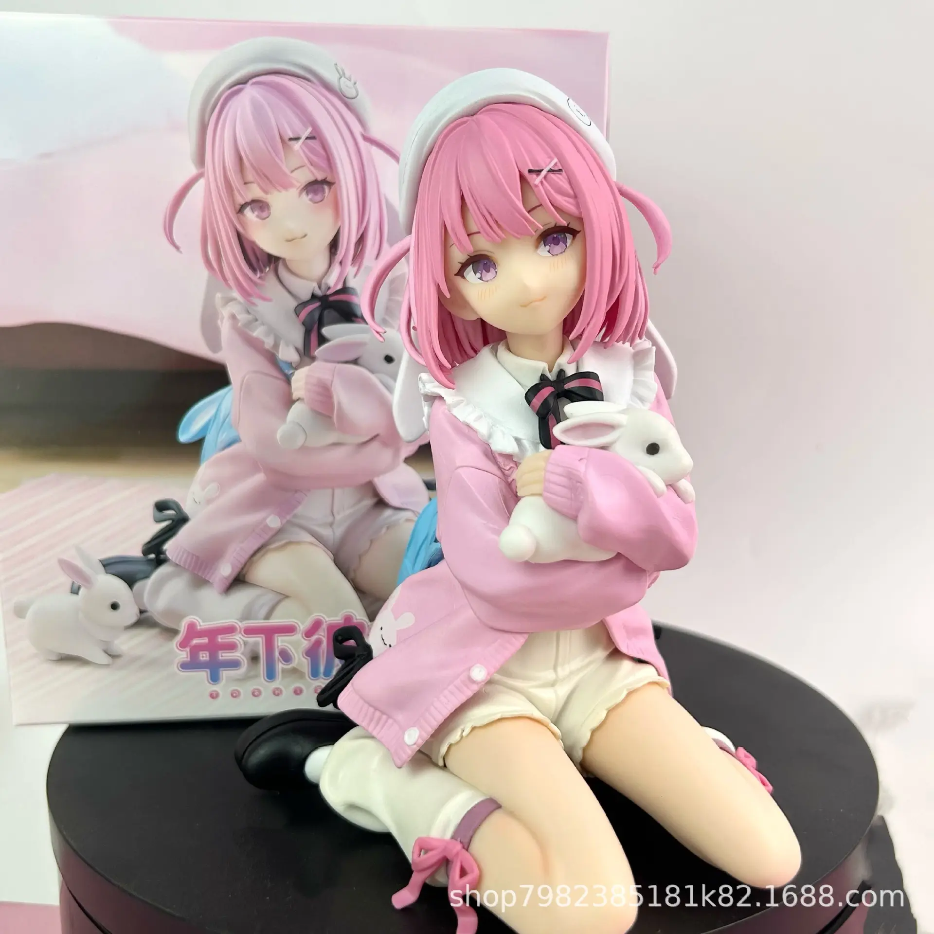 Authentic Anime Figure / Desktop Ornament / Collectible – Young-Looking Girlfriend Style (Birthday Gift)