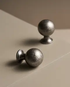 AURELIUS GLOBE KNOB IN ANTIQUE IRON FINISH