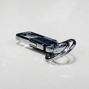 Metal Keychain with Detachable Key Rings, Bottle Opener Keychain, Creative Gift for Men & Women, Fashion Accessories for Daily Use