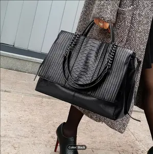 Crocodile Embossed Handbag, Large Capacity Crossbody Bag, Women's Faux Leather Satchel Purse
