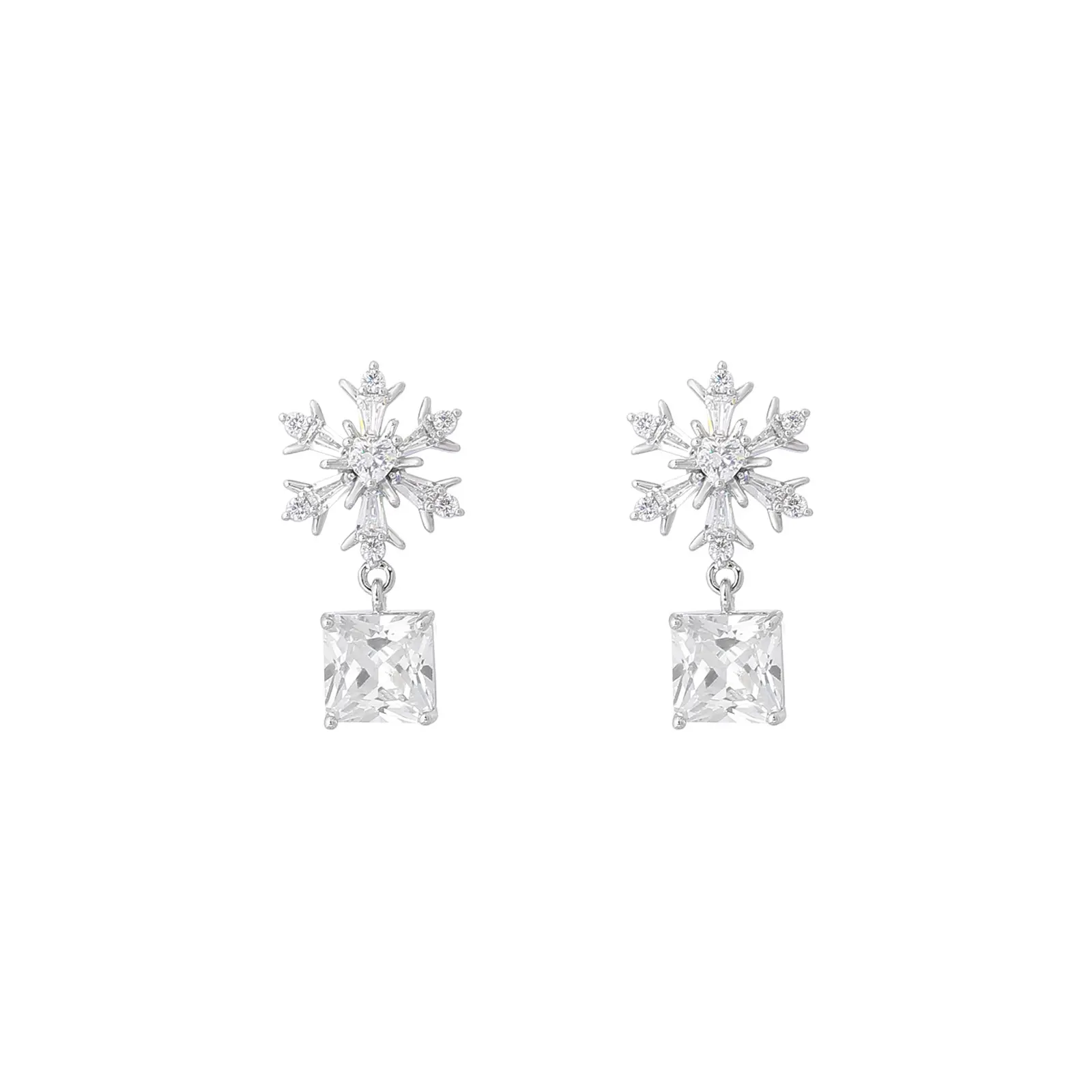 Oufer Snow CZ Christmas Winter Gift 14K Gold Plated Brass Earring Set with Elegant Snowflake Design and Sparkling Cubic Zirconia for Festive Wear