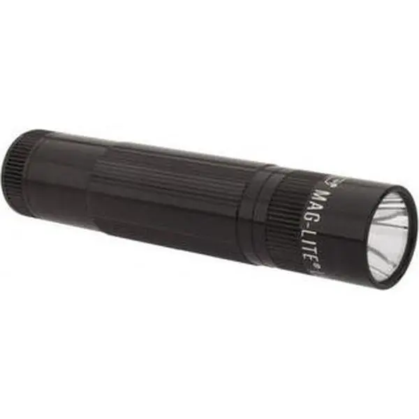 Maglite Tactical Flashlight - XL200-S3016 Model, 172 Lumens LED Light, Black Aluminum Body, 3 AAA Alkaline Batteries Included, Industrial-Use for Adults 18+ (Home Improvement, Outdoor Lighting), Xl200 Model