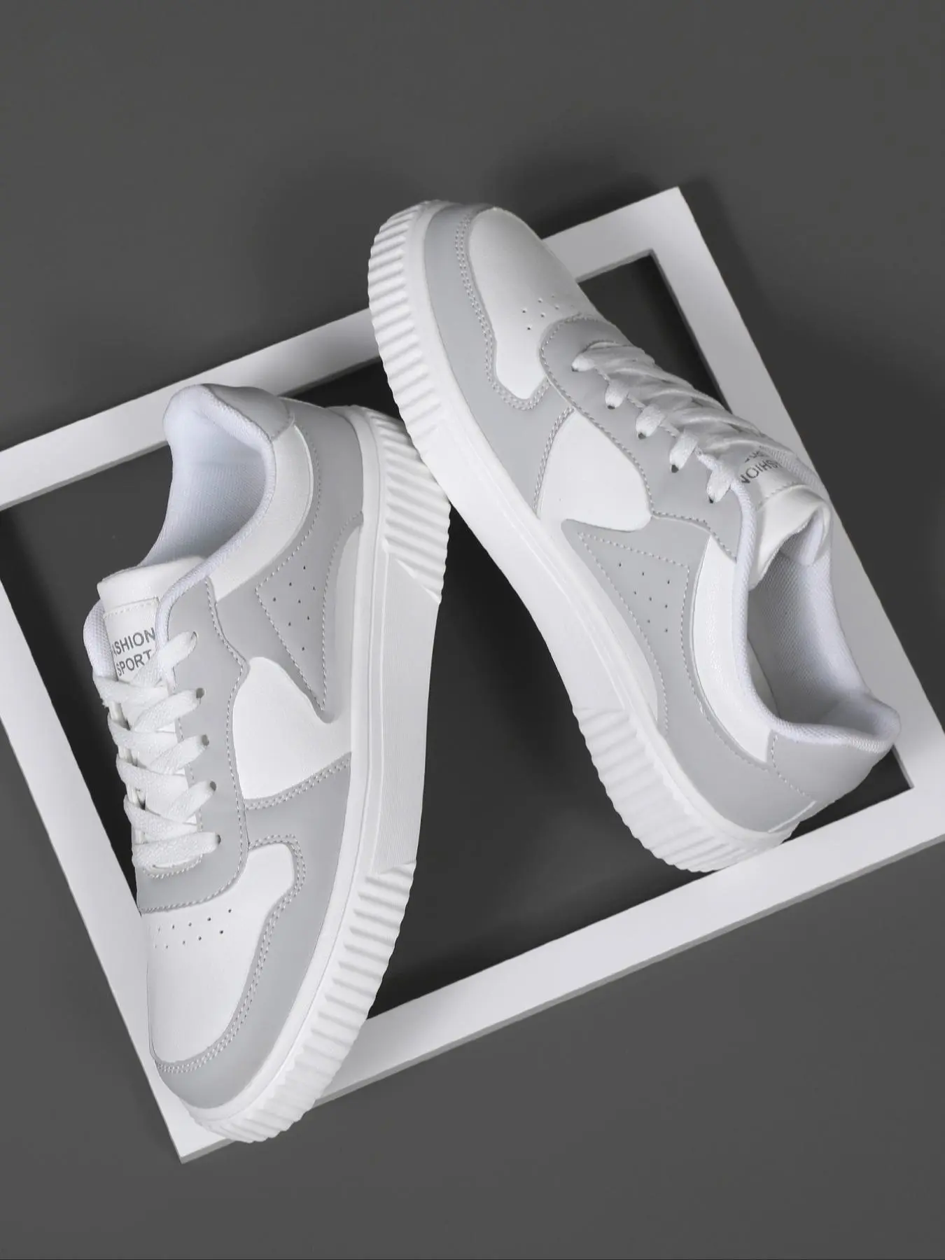 Men's Colorblock Lace Up Low Top Sneakers, Casual Comfortable Breathable Sports Running Shoes, Male All-match Round Toe Shoes for Daily Wear, Closed, Sporty Running Shoes, Athletic Shoes