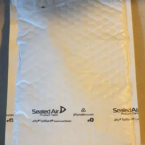 Real Salt® Fine Pocket Shaker (0.21 oz.)