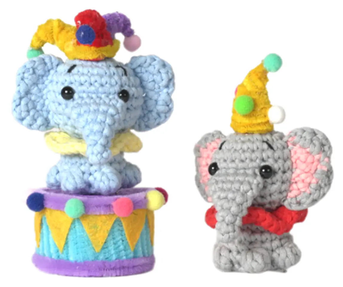 Little Circus Elephant Amigurumi Crochet Kit F07N8-M252