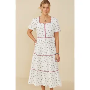 Wendy Floral Midi Dress