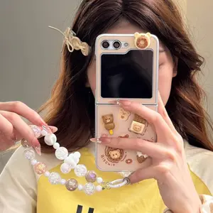 Cute Donut Bear Pattern Phone Case with Beaded Chain, 1 Set Fashion Phone Protective Cover, Phone Accessories Compatible with Samsung Galaxy Z Flip 3 4 5 6