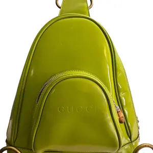 Pre-owned Leather Backpacks GUCCI Vintage Bamboo Body Bag Enamel Lime Green