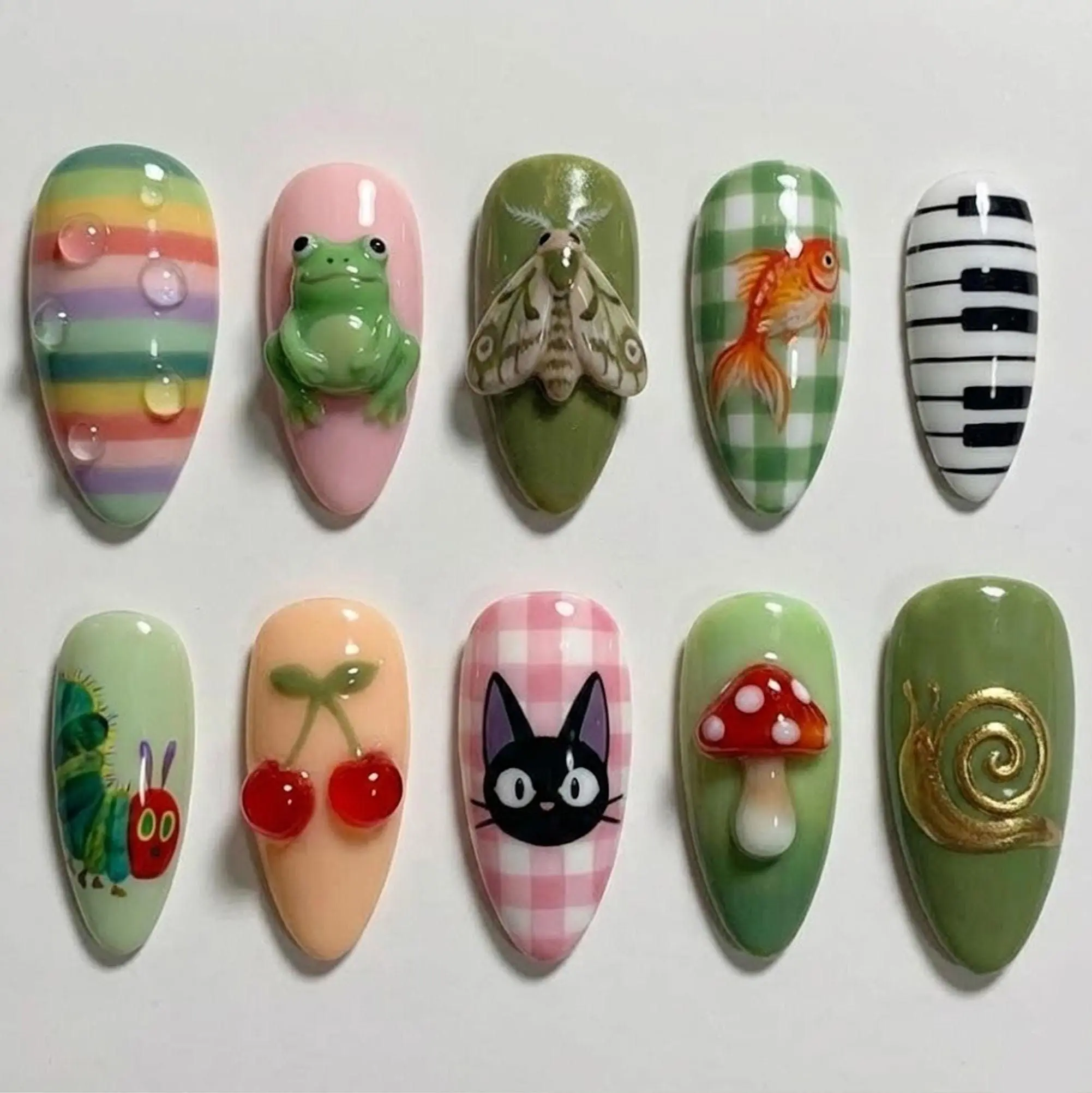 swish.nails Frog Garden Mix Press-On Nails, Hand-Painted Frog Moth Snail & Mushroom Art, Cute Nature Aesthetic, Whimsical Cottagecore Vibes, 3D Handmade Nails for Trendy Looks