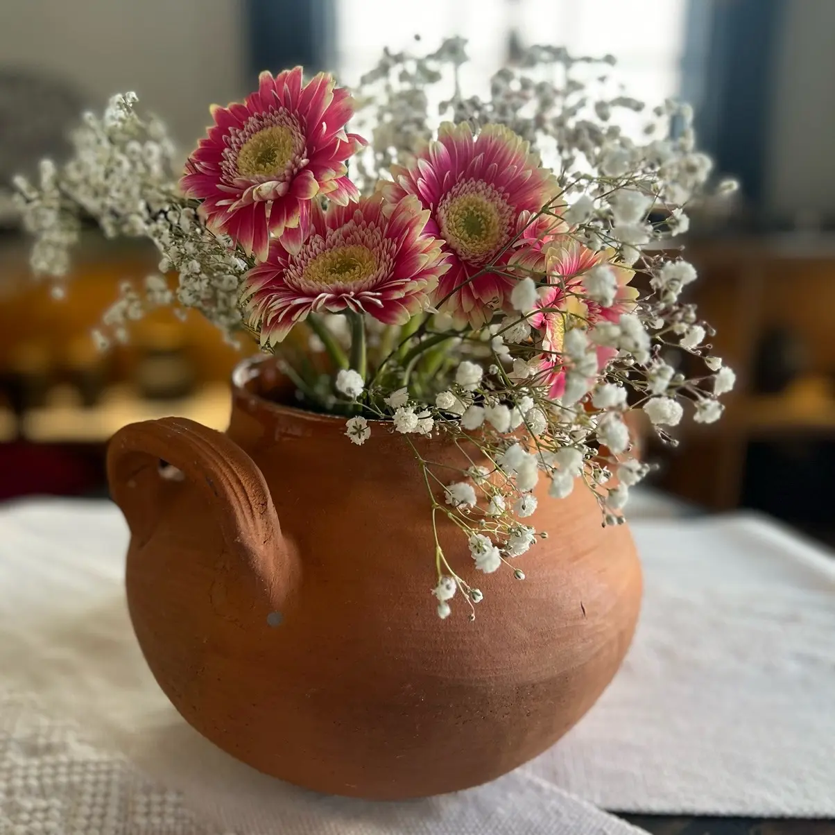 Mexican Clay Vase / Olla - Traditional and Modern Design