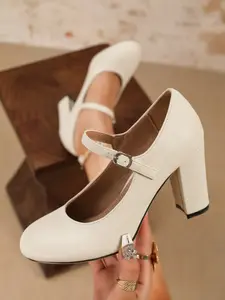 Women's Round Toe Chunky Heel Adjustable Buckle Mary Jane Flats Closed Toe Comfortable High Heels Elegant Classy Stylish Office Work Wedding Daily Casual For Valentine's Day Date Wedding Party Banquet Daily Commute Easter Mother's Day
