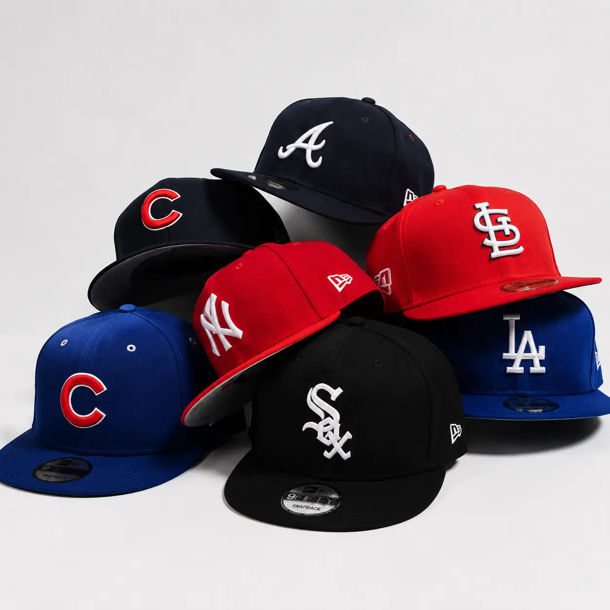 New Era MLB Urban Team Logo Cap – Dodgers, Yankees, White Sox, Cardinals, Nationals, Pirates, Braves, Guardians, Premium Adjustable Snapback Baseball Hat, Flat Brim Visor, Embroidered Logo, Unisex Outdoor Sportswear, Trending USA Fashion