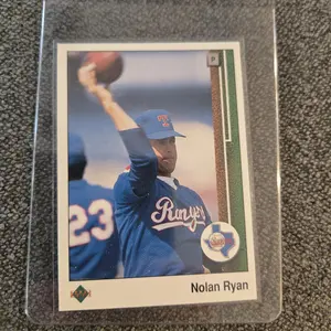 Vintage Nolan Ryan Baseball Card