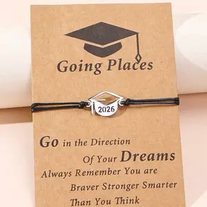 1pc New 2026 Graduation Cap Pendant Bracelet, Women/Couples/Friends Graduation/Back To School/Teacher's Day Gift, Daily Accessory, Versatile Accessory, Minimalist Chain Bangles