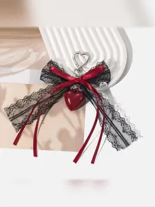 Sweet Cool Style Lace Bow Heart Pendant Keychain, Fashion Bag Decoration, Key Ring Ornament, Gift Small Present, All Seasons