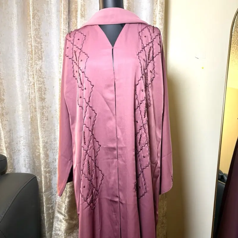 Mauve Elegance Hand-Beaded Abaya