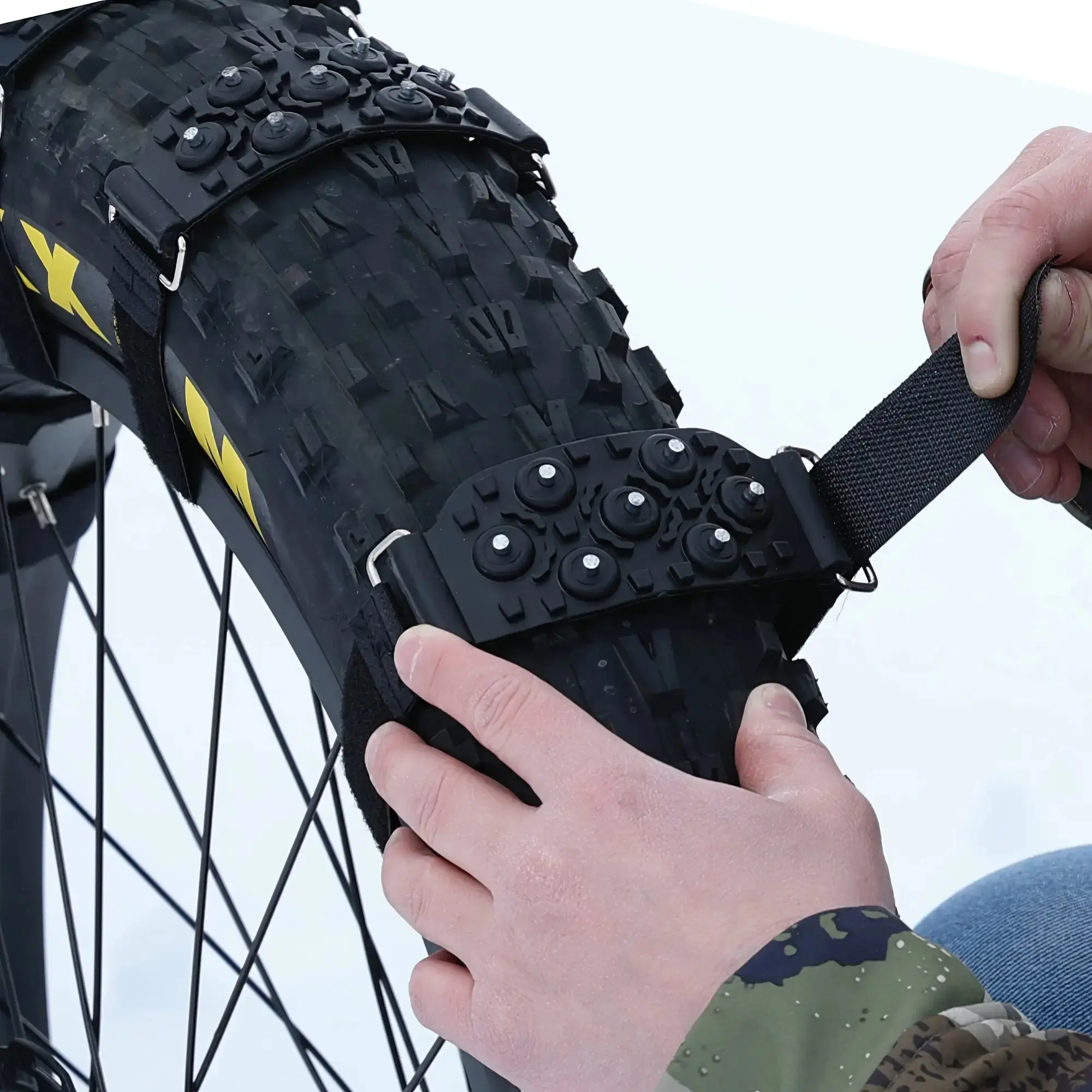 Two Packs of Bicycle Tire Anti-Slip Pads - Heavy Duty Anti-Slip Grip, Suitable for Mountain/Road/Commuting Bikes - All-Weather Tire Tread Pattern, Enhanced Grip on Snow, Ice, Mud, Sand - Winter Bicycle Safety Accessories, Bicycle Tires, Snow Riding