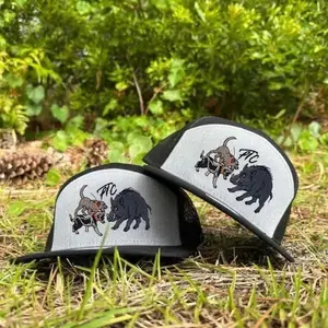 Hog Dog Hunting Trucker Hat Camo Snapback Cap Vintage Outdoor Hunter Hat Rugged Style Gift for Men Dad