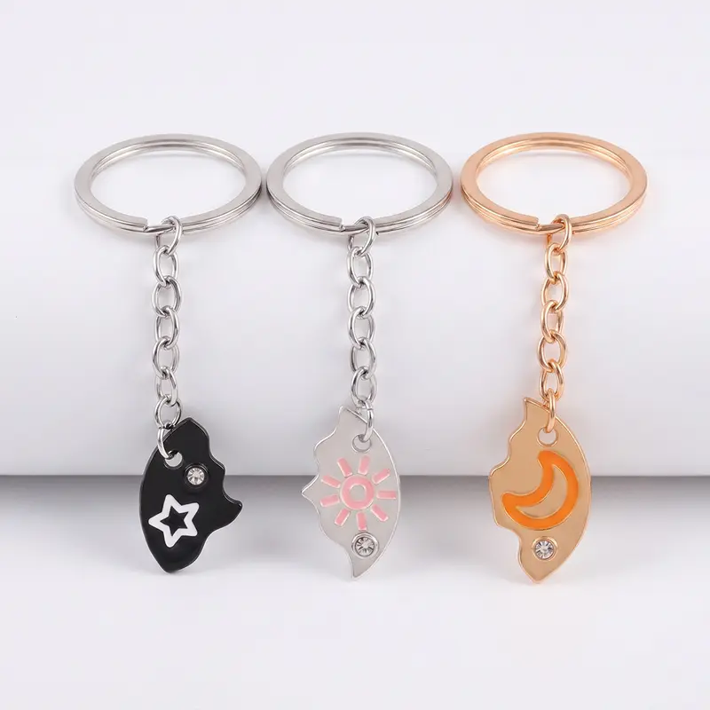 Fashionable Alloy Sun Moon Star Magnetic 3-Piece Matching BF and GF Keychain Set - Cool Keychains, Cute Charms, Magnetic Puzzle Pendants, Key Accessories for Best Friends, Ideal for Ceremony, Christmas Gifts