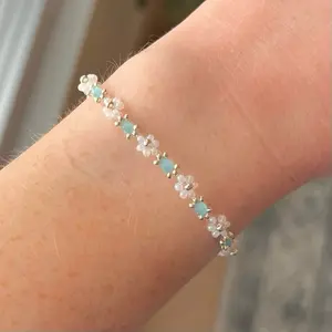 Blue Bead Flower Bracelet Light Blue Beaded Daisy Bracelet Silver Beaded Bracelet Baby Blue Floral Beaded Jewelry Handmade Gift for Her