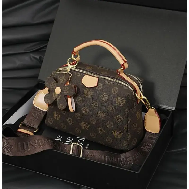 Bag women's 2025 new high-end fashion multi-partition pillow bag cross-body bag versatile shoulder bag