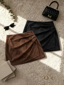 Women's Fall Winter Casual Chic Aesthetic Short Skirt Set, Plain Suede Velvet Vintage Maroon Color Slim Fit Pleated Bodycon Skirt, 2 Piece, Fitted